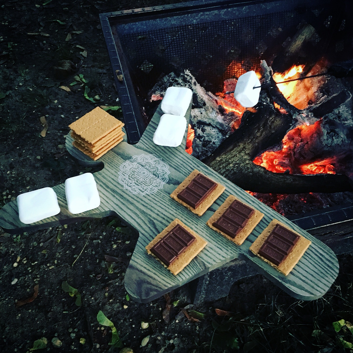My favorite time of year! #smores #smorescookies